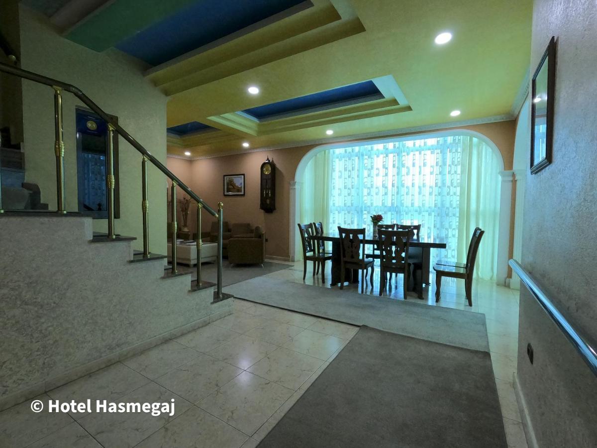 Hotel Hasmegaj Mahall' e Kryethuit Exterior foto